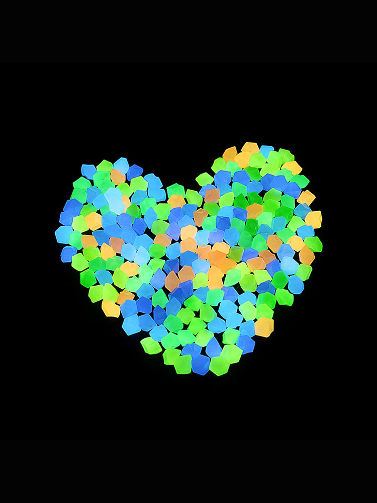100 Piezas de Piedras Decorati - Aquarium Fish That Glow In The Dark reseña y precio