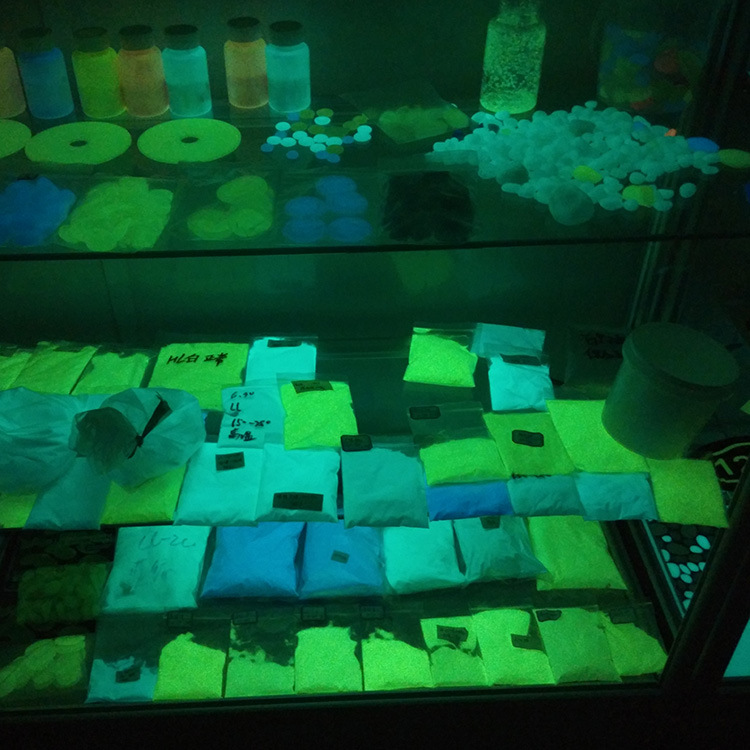 Arena luminosa de alto brillo  - Aquarium Fish That Glow In The Dark reseña y precio
